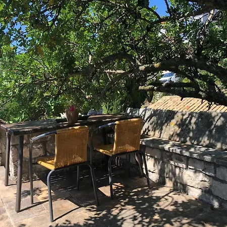 Kastil Hébergement de vacances Korčula