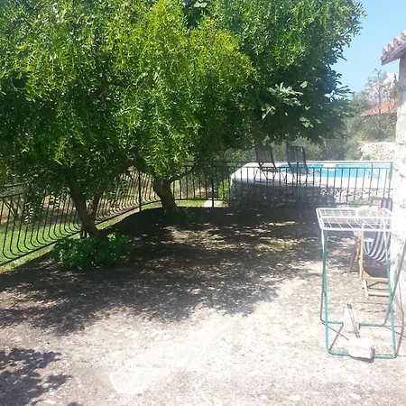 Kastil *